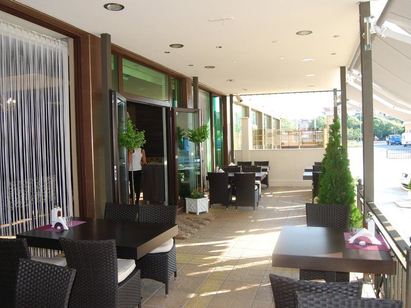 Central Plaza 164493