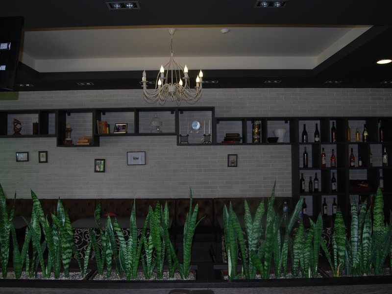 Central Plaza 164494