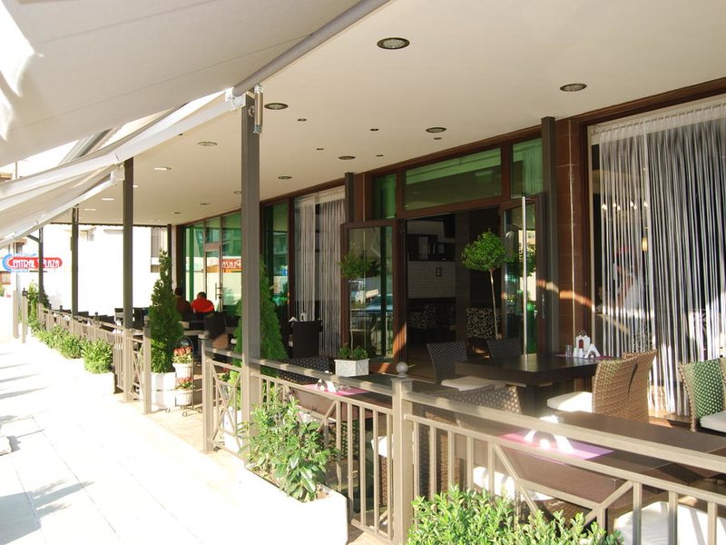 Central Plaza 164495