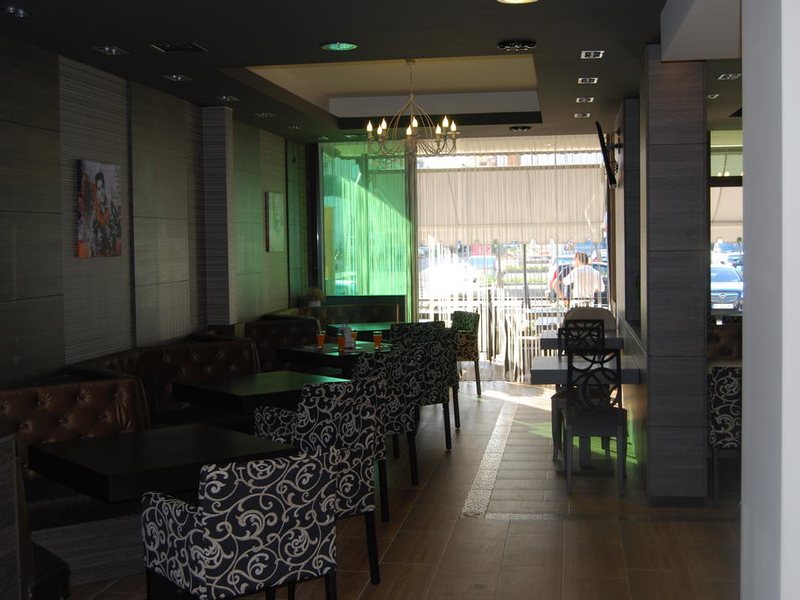 Central Plaza 164499