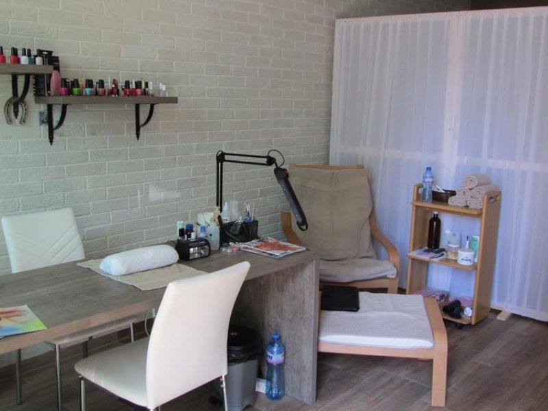 Central Plaza 164500