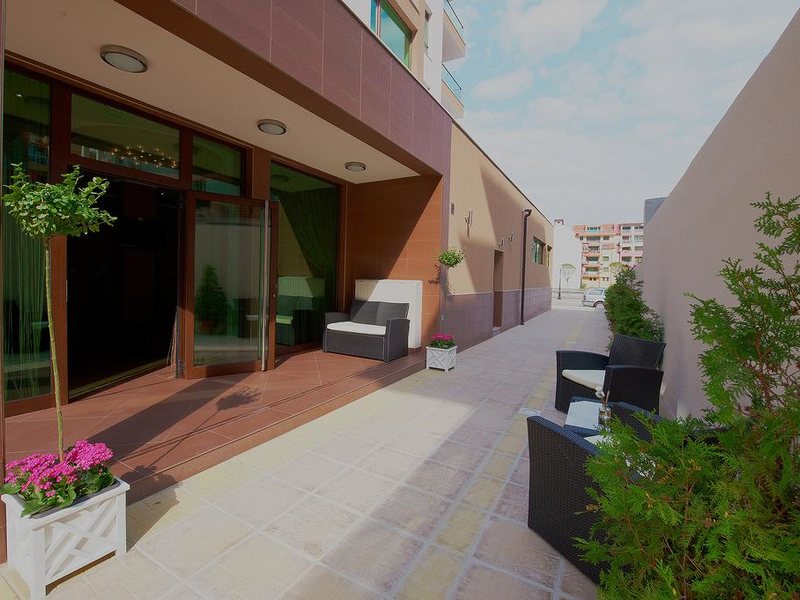 Central Plaza 164509