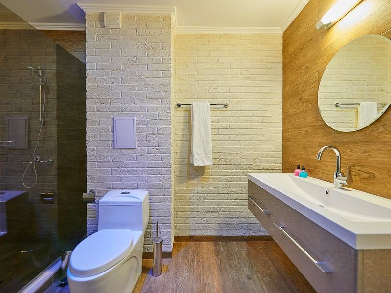 Central Plaza 164519