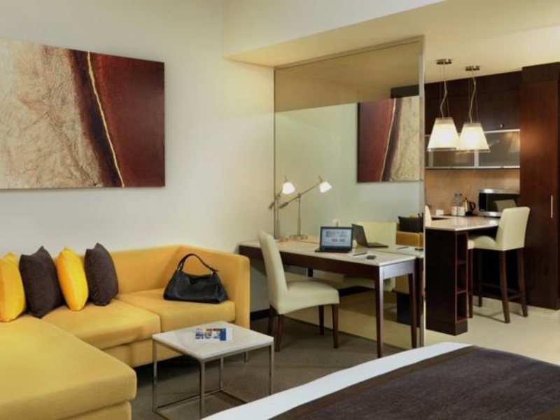 Centro Barsha Dubai 45764