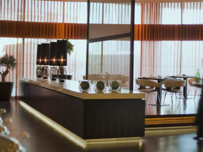 Centro Capital Center 113093