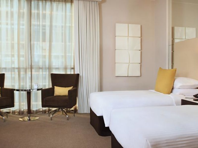 Centro Capital Center 113094