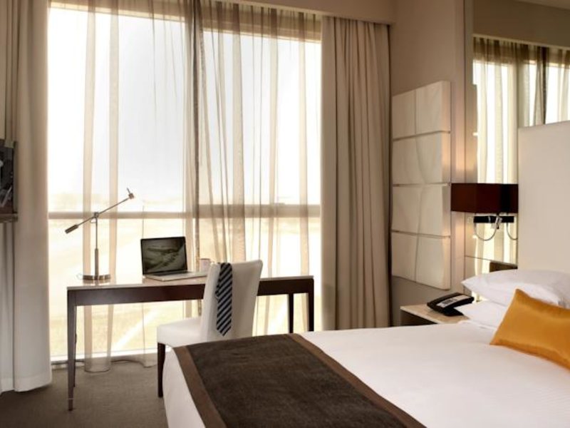 Centro Capital Center 113098