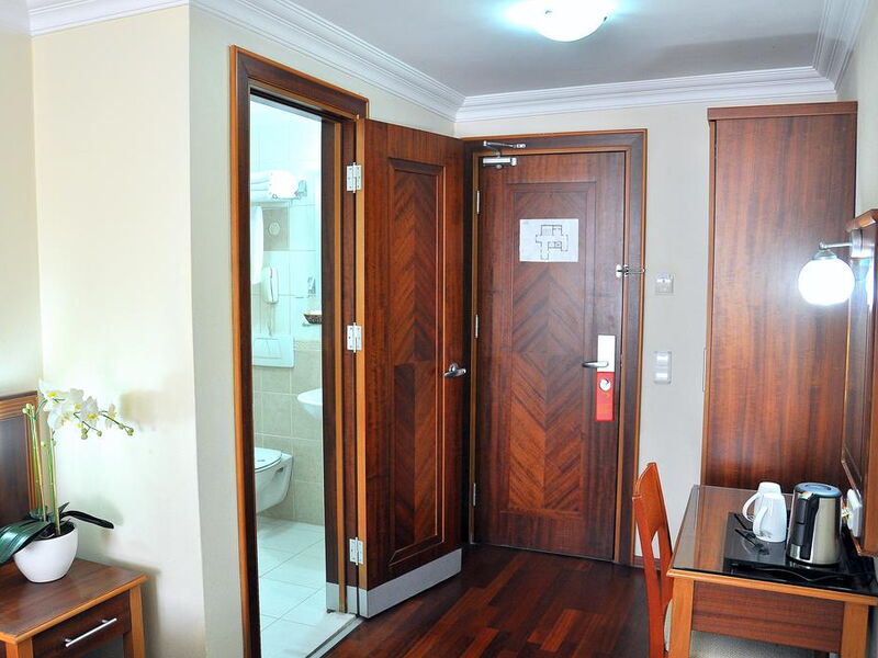 Centrum Hotel 241112