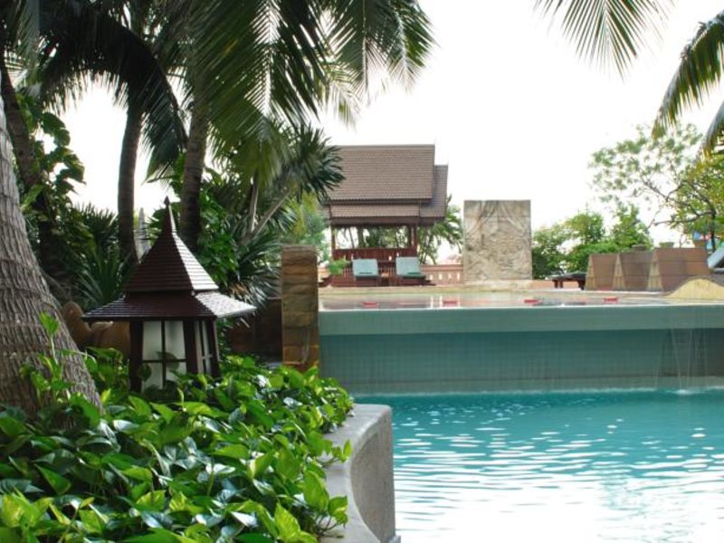 Century Park Hotel 150605