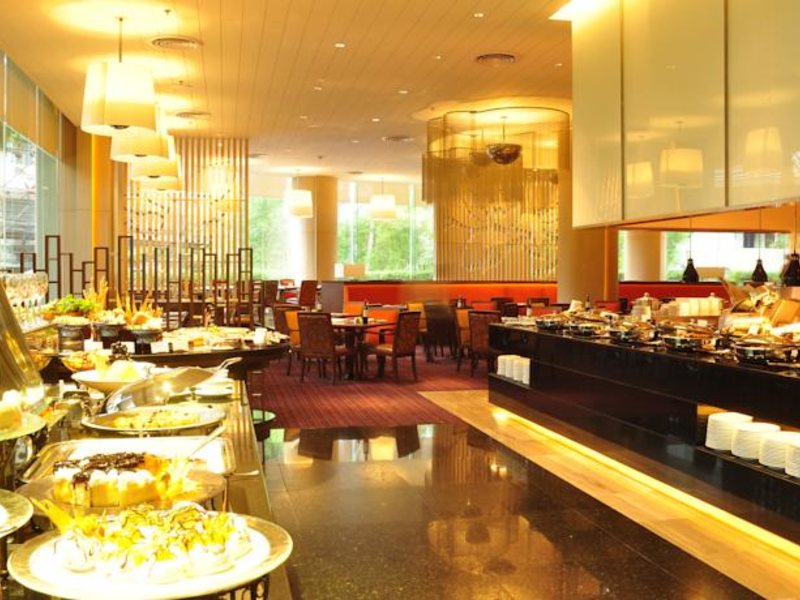 Century Park Hotel 150614