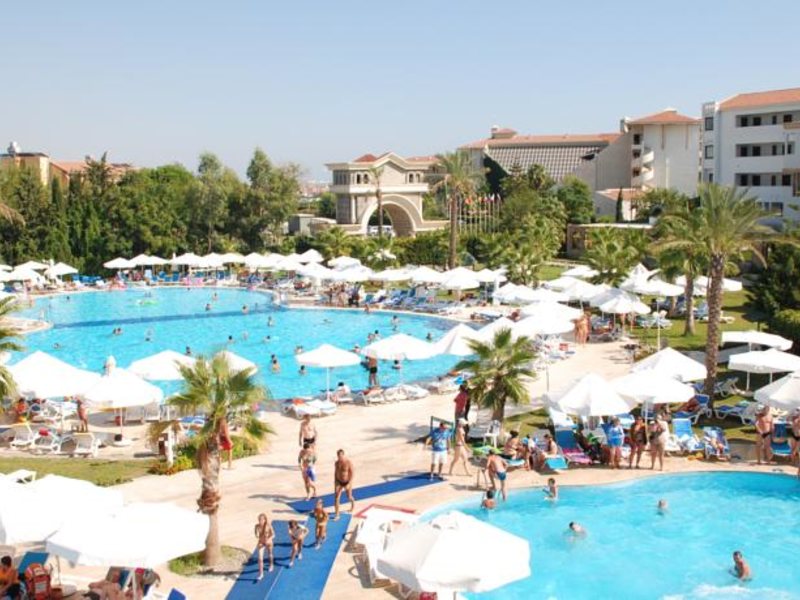 Cesars Resort Side  158803