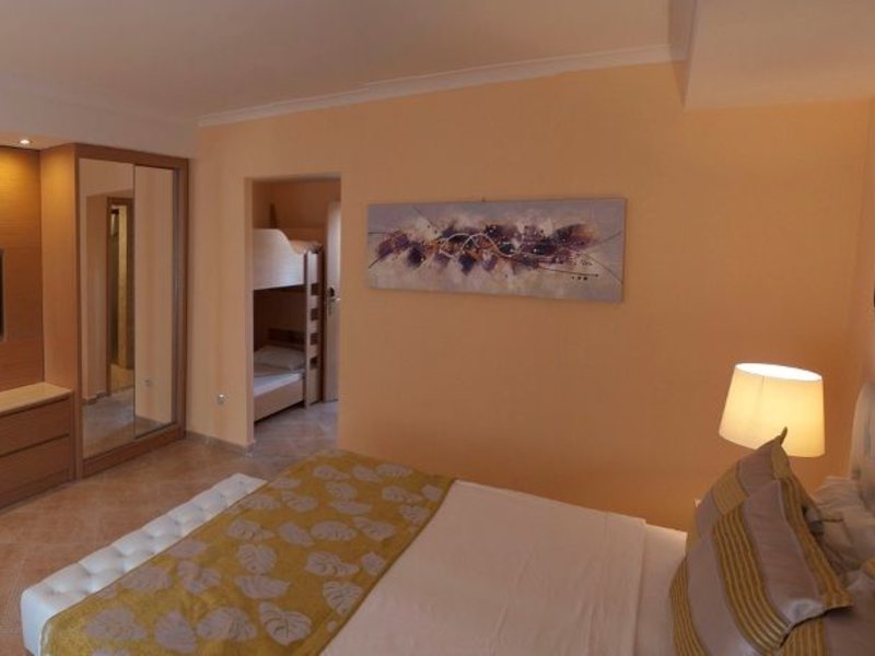 Cesars Temple De Luxe Hotel 40823