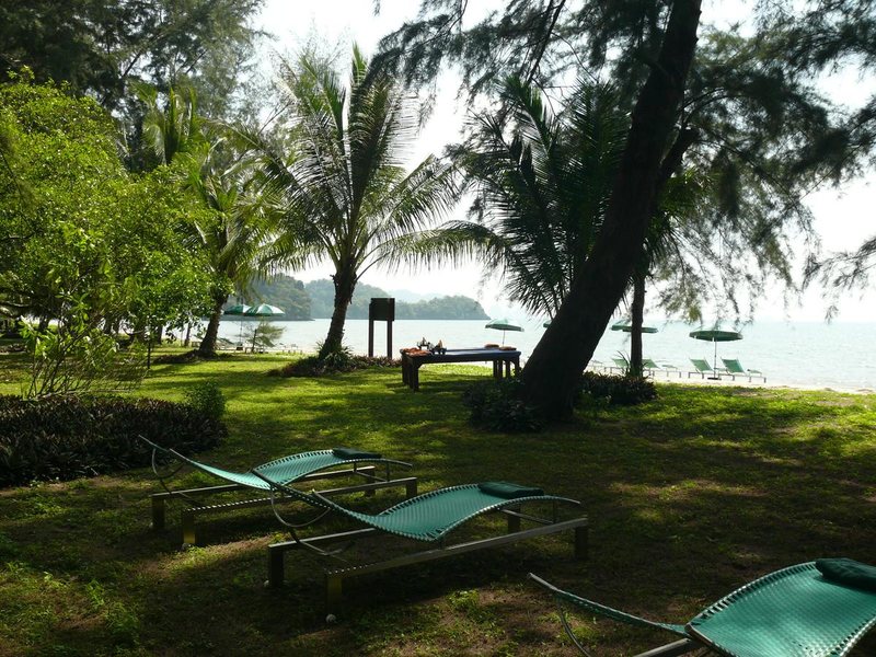 Cha Da Thai Village Resort (ex 204967