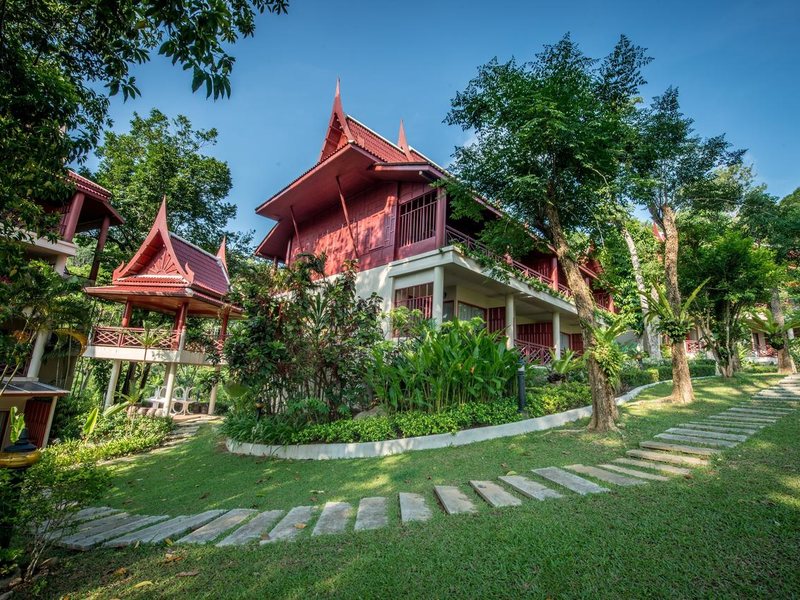 Cha Da Thai Village Resort (ex 204987