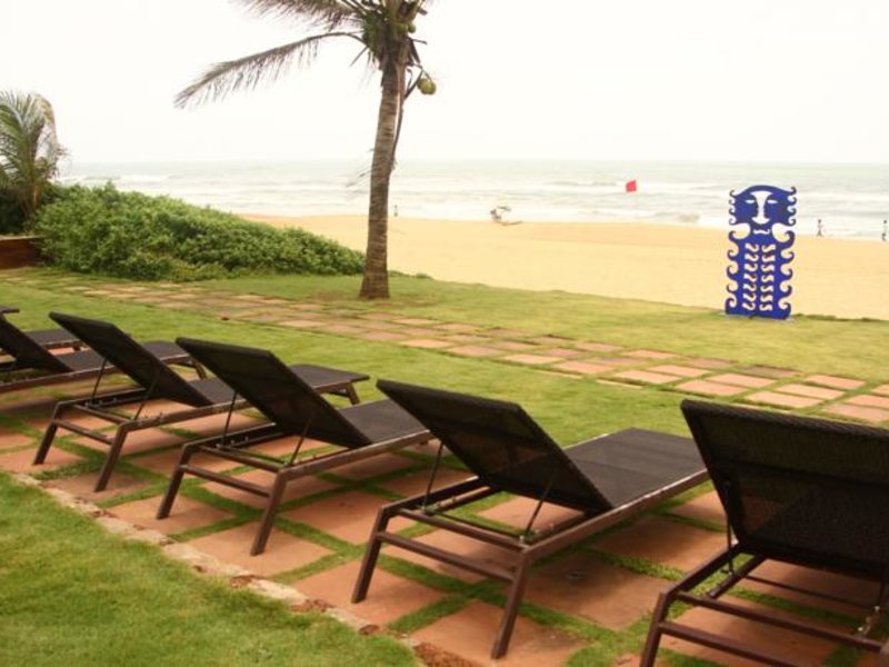 Chalston Beach Resort  114968