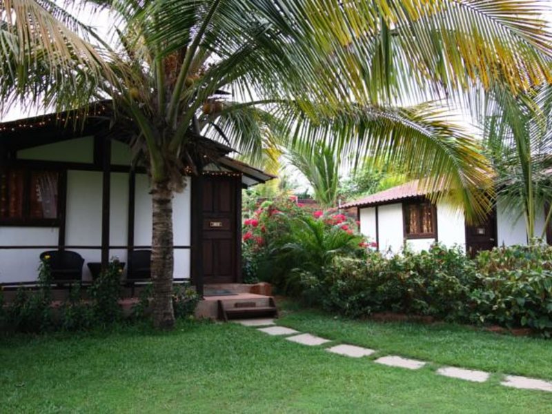 Chalston Beach Resort  114970