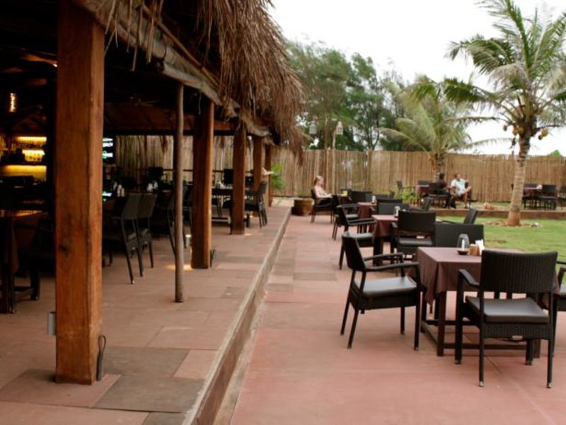 Chalston Beach Resort  114972