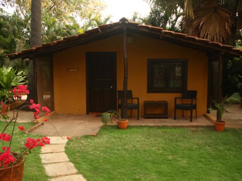 Chalston Beach Resort  114975