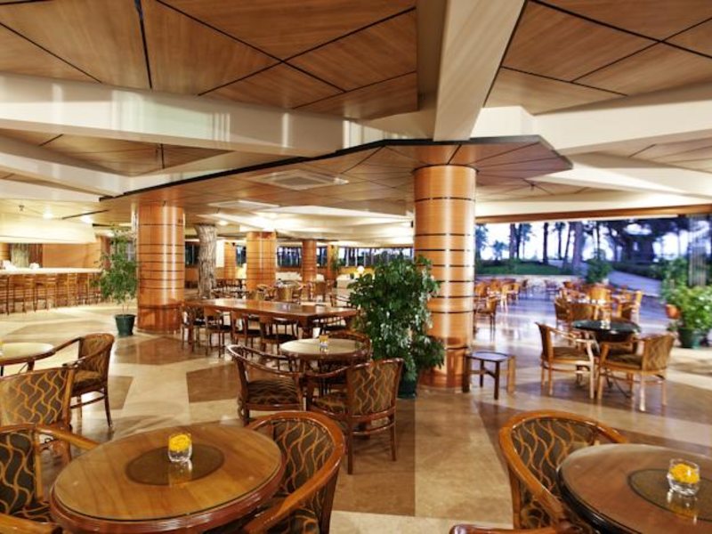 Champion Holiday Village  158846