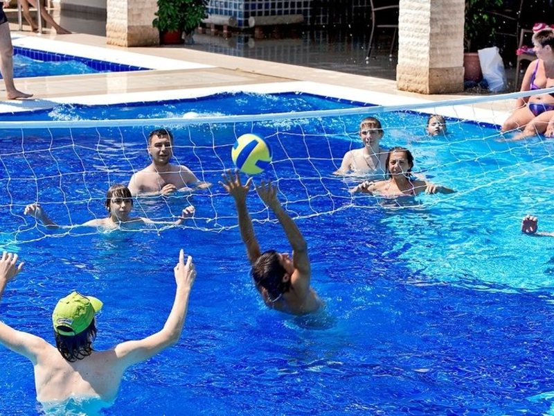 Champion Holiday Village  158862