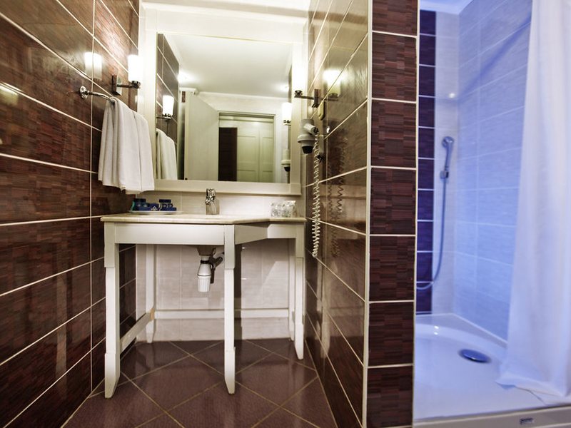 Champion Holiday Village  158870