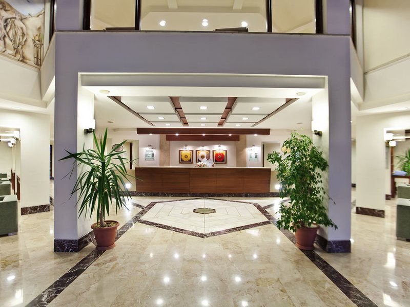 Champion Holiday Village  158876