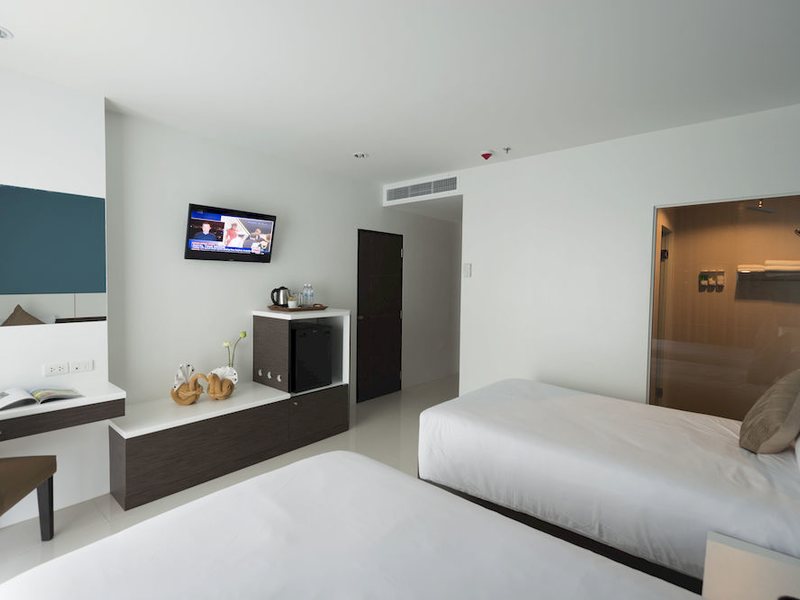 Chanalai Hillside Resort 140709