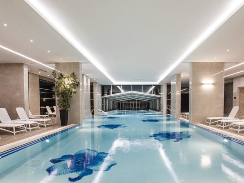 Charisma De Luxe 158889