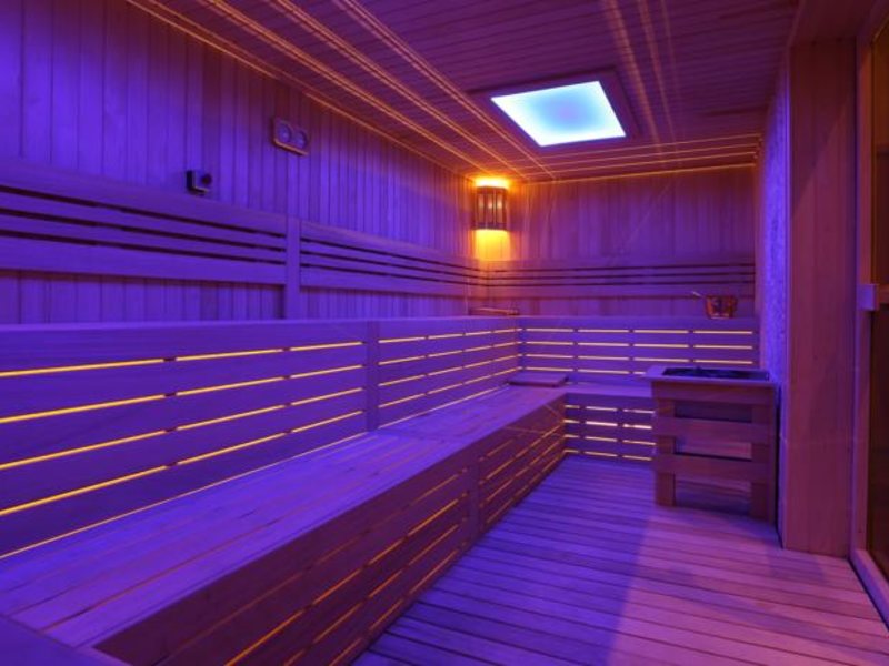 Charisma De Luxe 158896