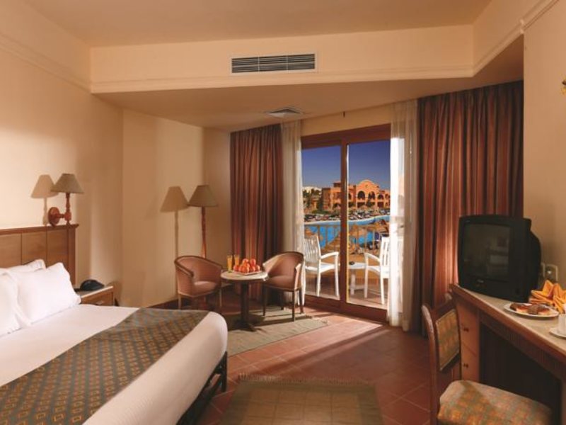 Charmillion Gardens Aquapark (ex 127818