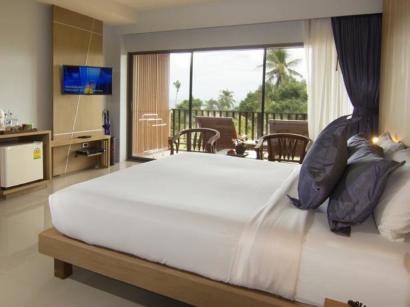 Chaweng Cove Beach Resort 150824