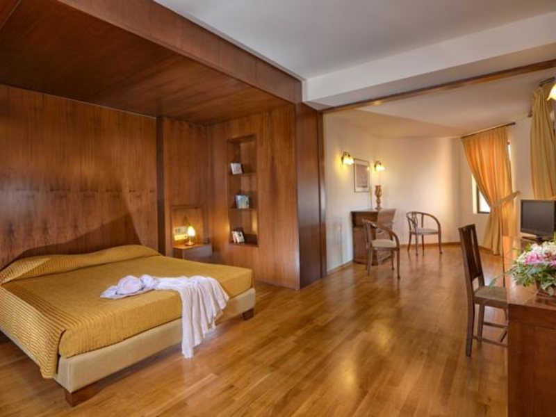 Chc Athina Palace Resort & Spa 88405