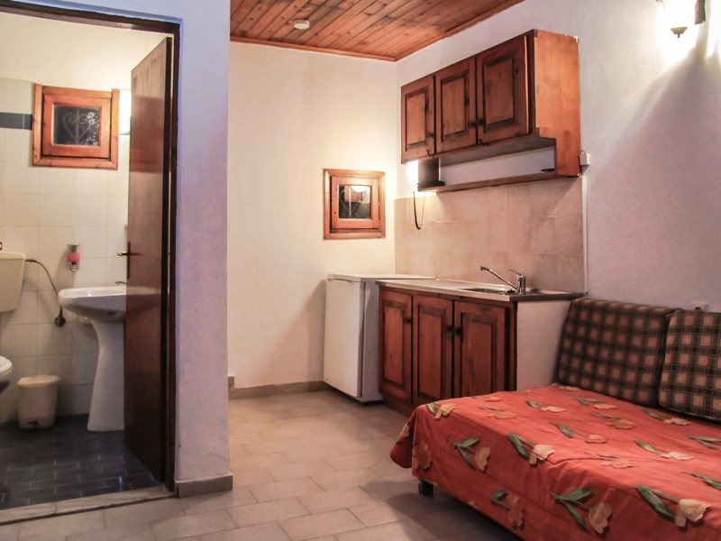 Chc Club Lyda Hotel 76729