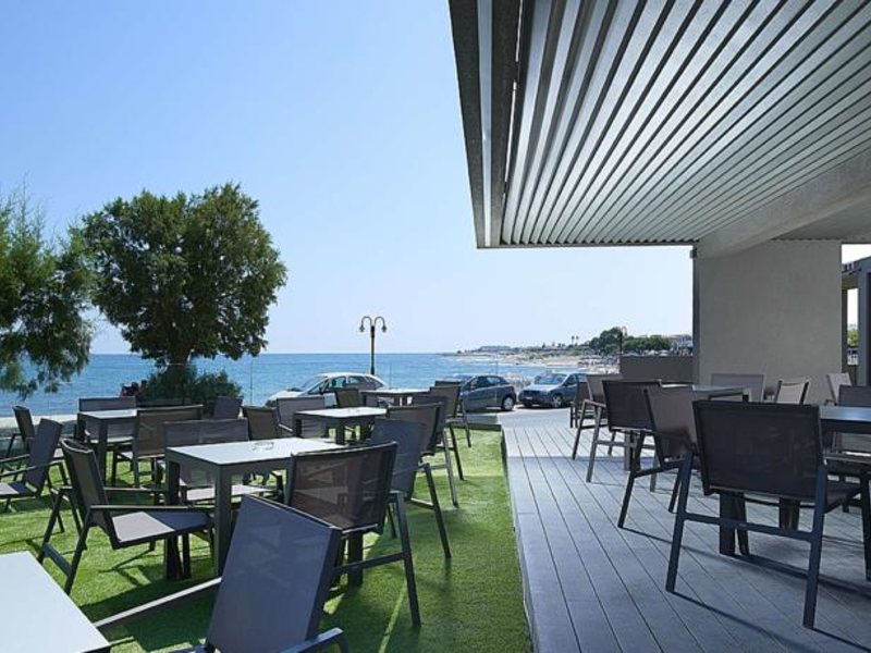 Chc Elysium Boutique Hotel 83812