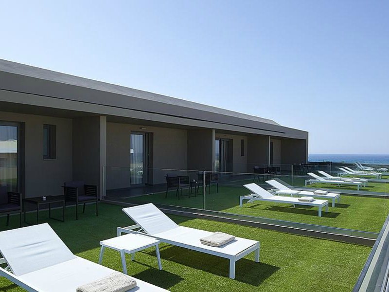 Chc Elysium Boutique Hotel 83825