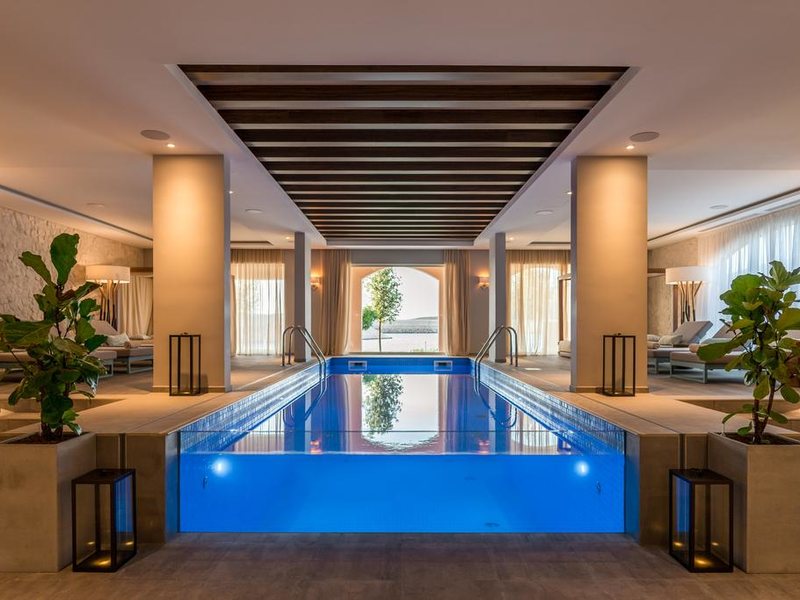 Chedi Lustica Bay Hotel  307880