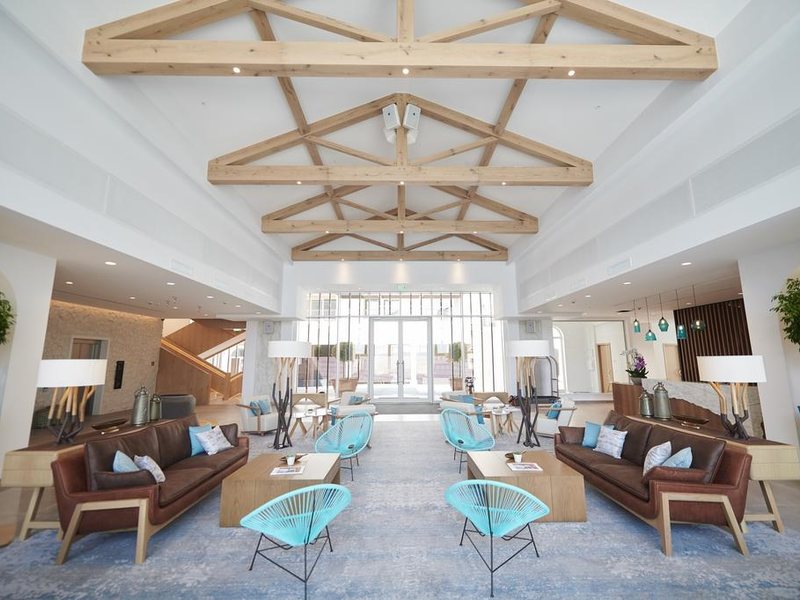 Chedi Lustica Bay Hotel  307888