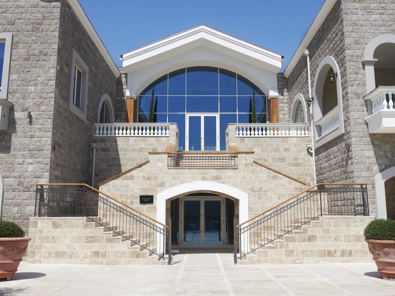 Chedi Lustica Bay Hotel  307890