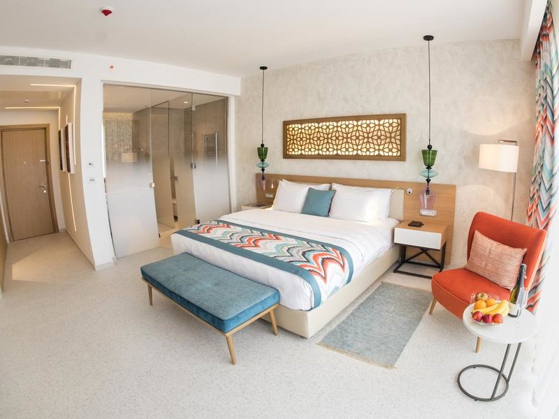 Chedi Lustica Bay Hotel  307899