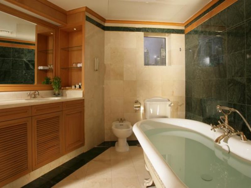 Chelsea Plaza Hotel (ex 49117