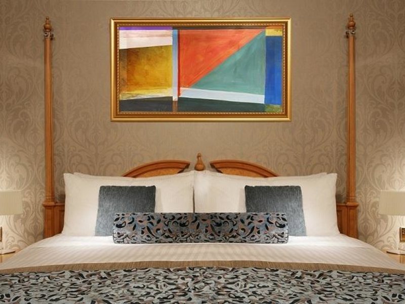 Chelsea Plaza Hotel (ex 49133