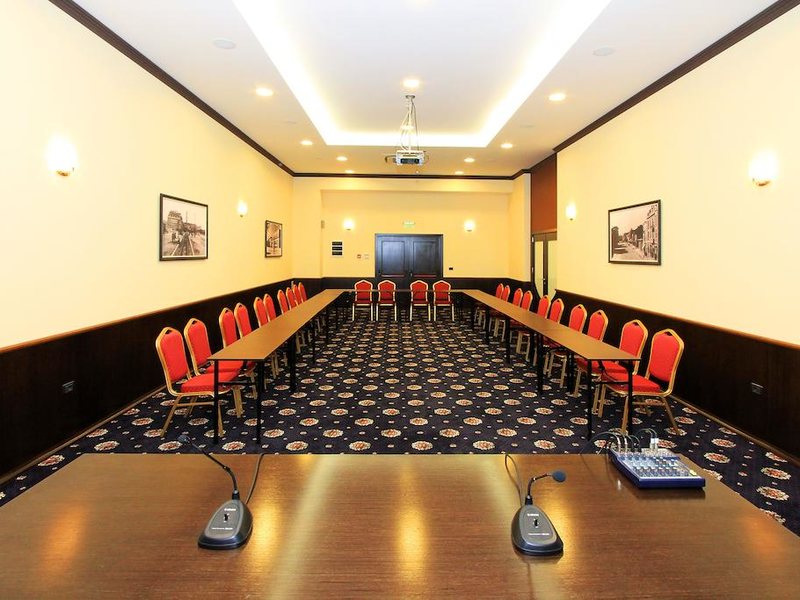 Cherno More Hotel & Casino 310138