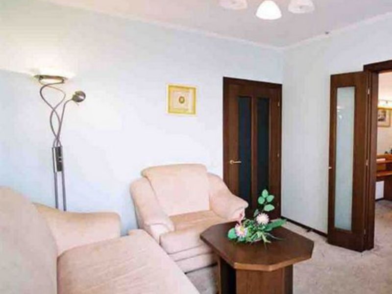 Chernoe More Hotel (Rishelyevskaya Str 11978