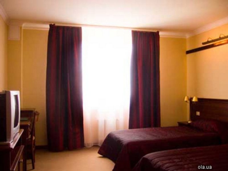 Chichikov Hotel 12274