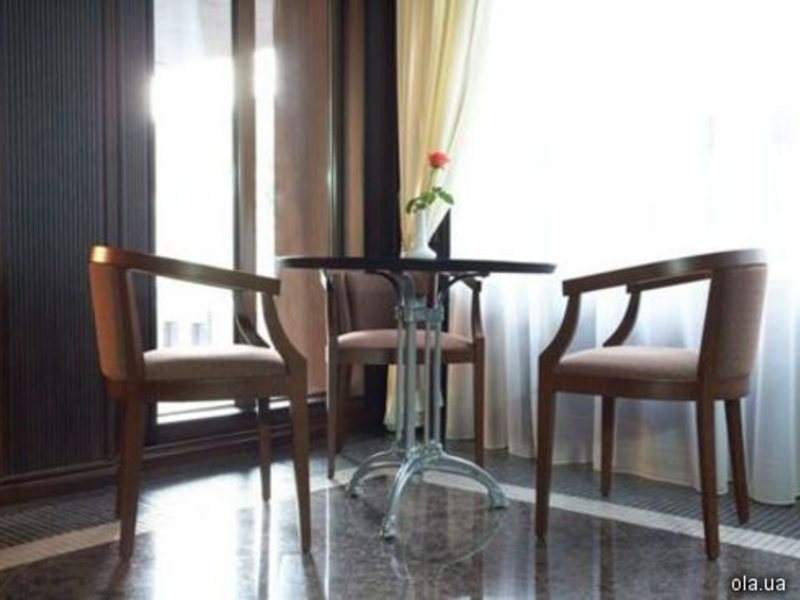 Chichikov Hotel 12280