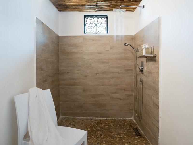 Chuini Zanzibar Beach Lodge 199052