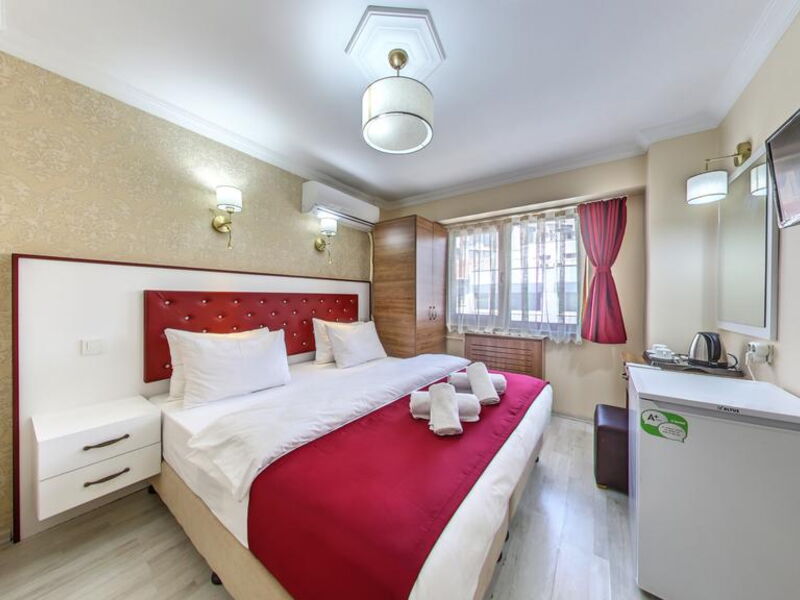 Cihangir Palace Hotel 304031