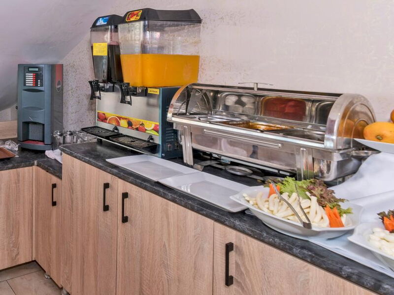 Cihangir Palace Hotel 304038