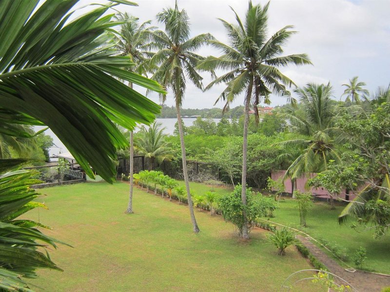 Cinnamon Lake Inn 193444