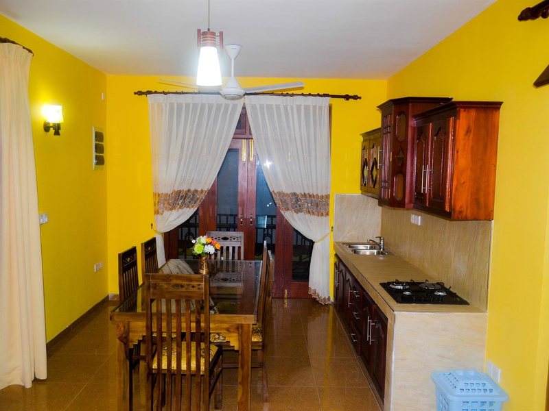 Cinnamon Lake Inn 193451